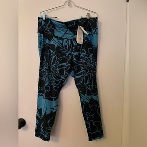 Adidas Plus 7/8 slim fit high rise leggings, SZ 3X